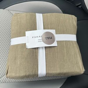 Parachute Linen Fitted Sheet in Surplus